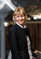 Dieses Bild zeigt das Portrait einer Person.