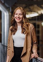 Dieses Bild zeigt das Portrait einer Person.