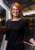 Dieses Bild zeigt das Portrait einer Person.