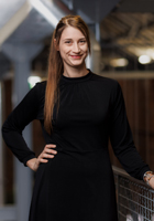 Dieses Bild zeigt das Portrait einer Person.