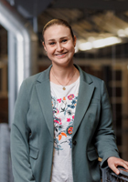 Dieses Bild zeigt das Portrait einer Person.